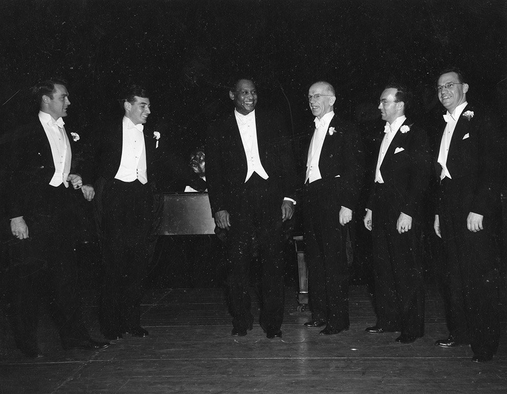 Paul Robeson with Glee Club
